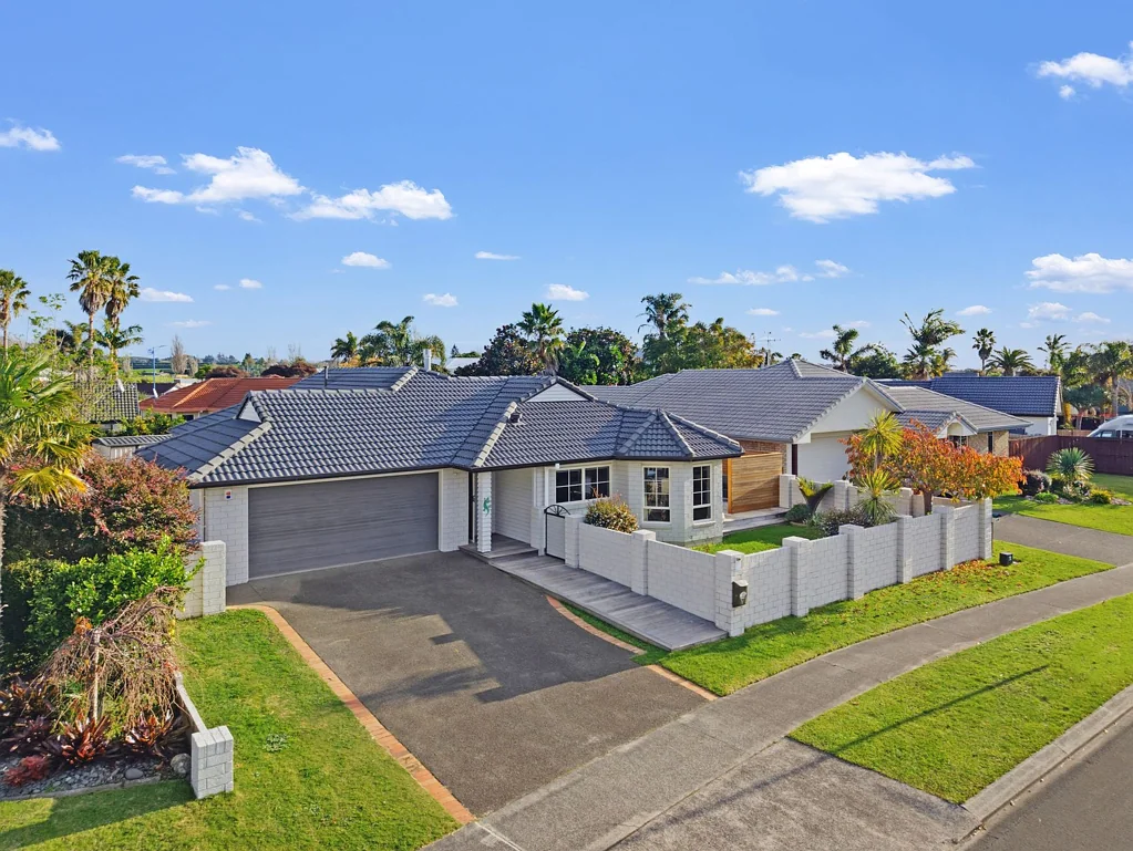 Papamoa 3ห้องนอน Great location. Renovated & ready for the family