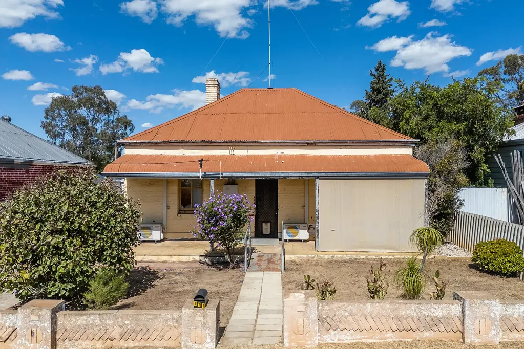 Northam 3બેડરૂમ A Character Home Ready for Its Next Chapter