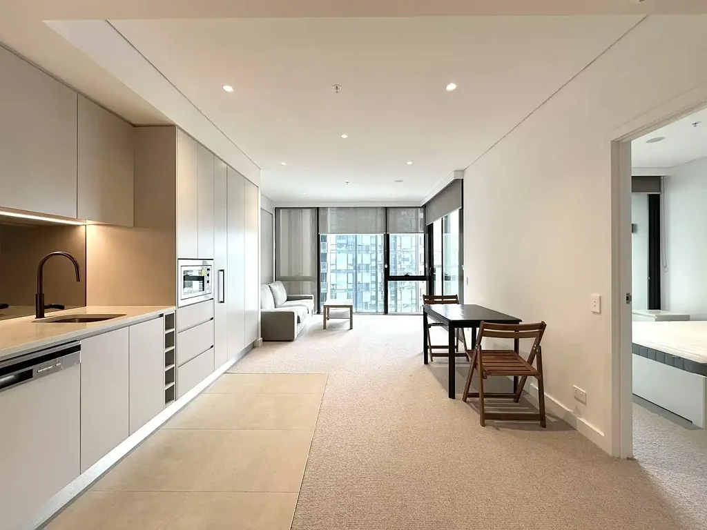 Rhodes Central Furnished One bedroom & Stunning breathtaking water view & Natural light throughout & Super convenient location with everything