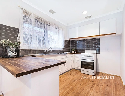 4 Devira Street, Dandenong North, VIC 3175, 3部屋, 1バスルーム, House
