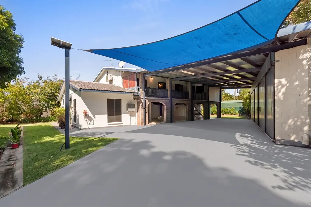 Wanguri 4침실 Large family home with granny flat and pool!