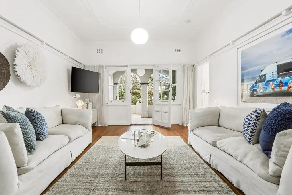 Oversized Heritage Apartment In Prime North Bondi Location- Furnished- Lease Term Negotiable