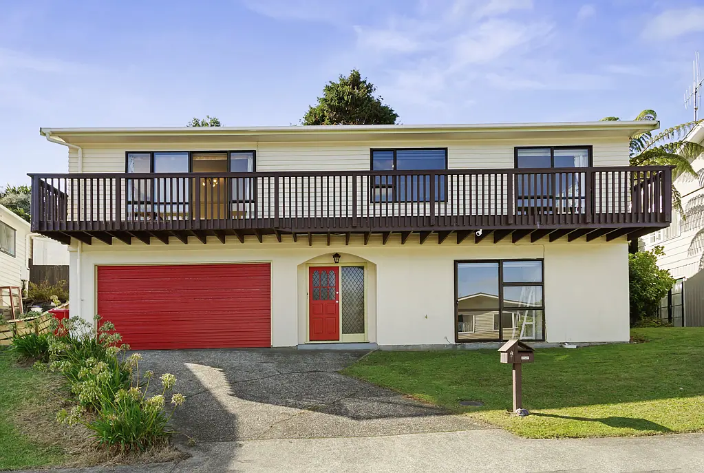 6 Zande Terrace, Tawa, Wellington