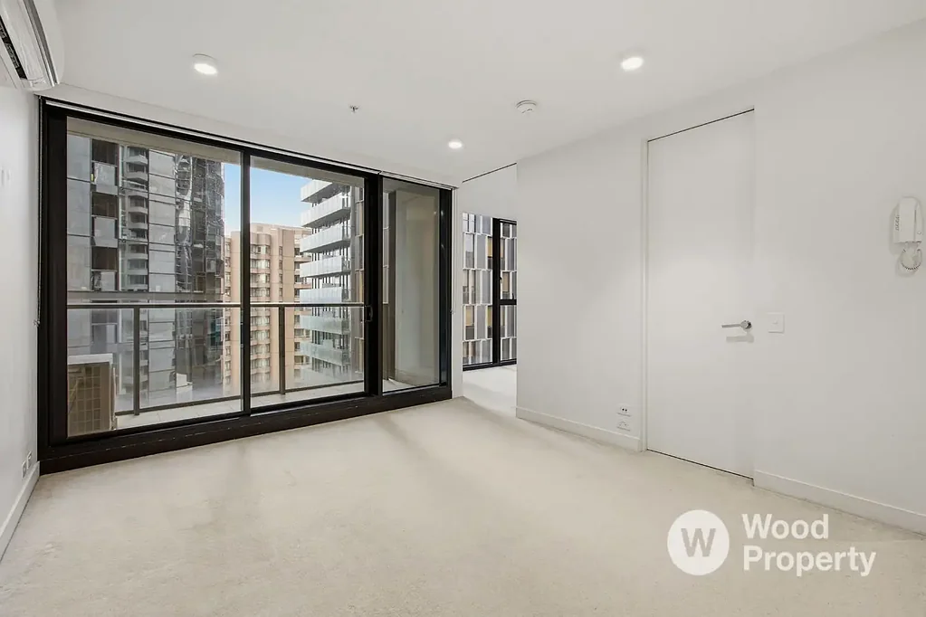Contemporary One Bedroom Apartment in the heart of the CBD
