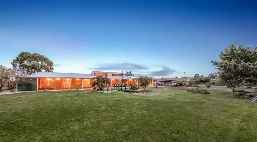 129 Brooklyn Road, Brookfield, VIC 3338
