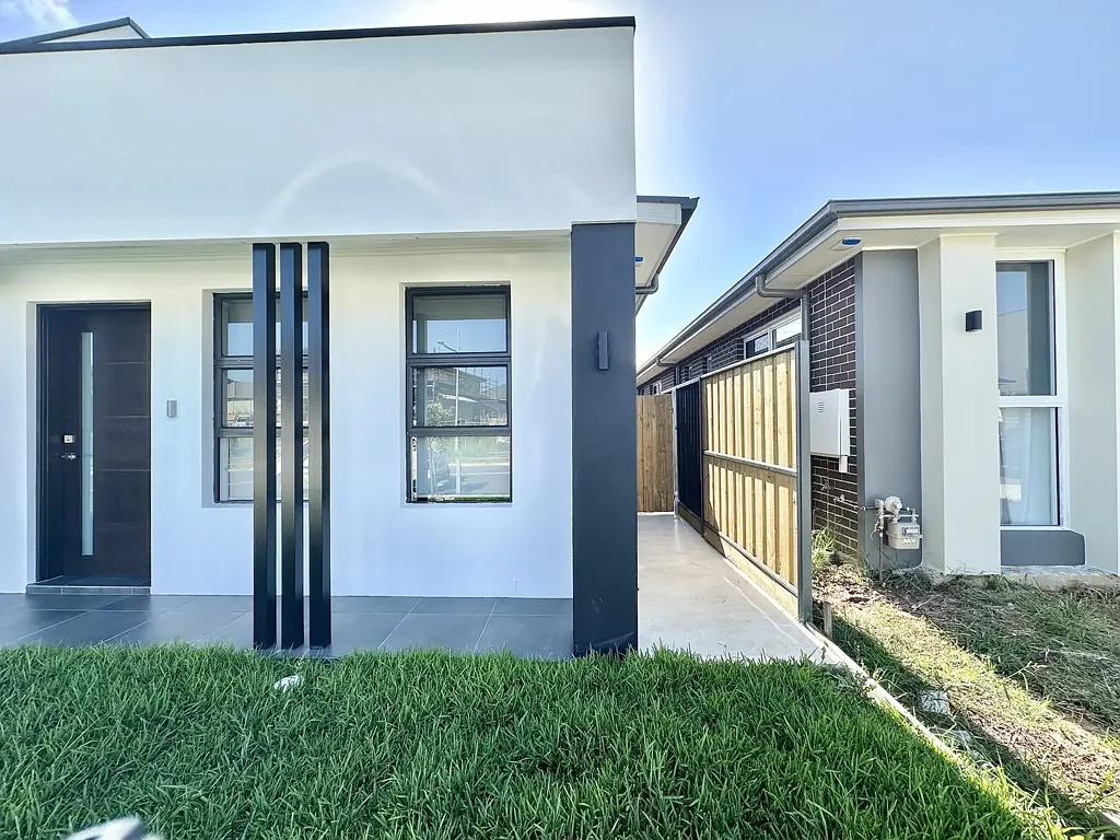 Modern & Low-Maintenance Living in the Heart of Oran Park