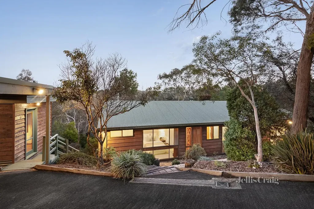 18 Somers Road, North Warrandyte, VIC 3113
