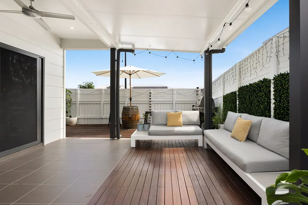 7 Adelaide Circuit, Baringa, QLD 4551