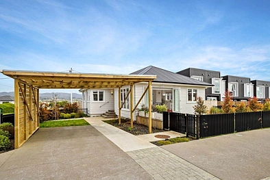 Modern Elegance Meets Family Comfort in Henderson