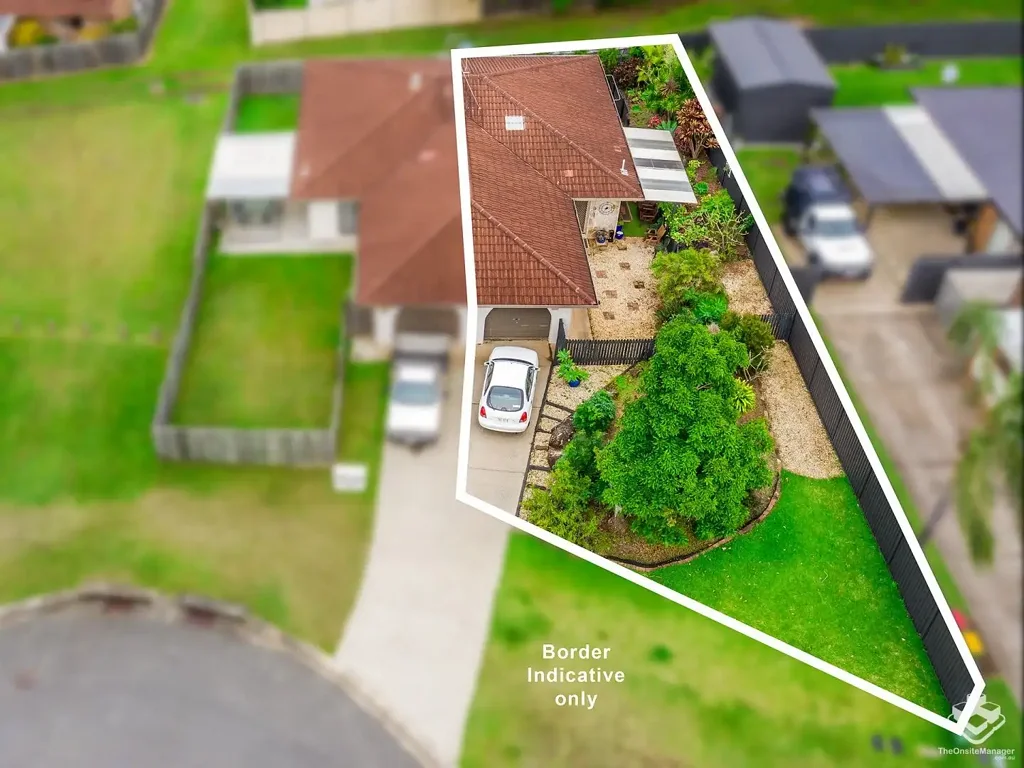 11 Robin Joy Close, Labrador, QLD 4215