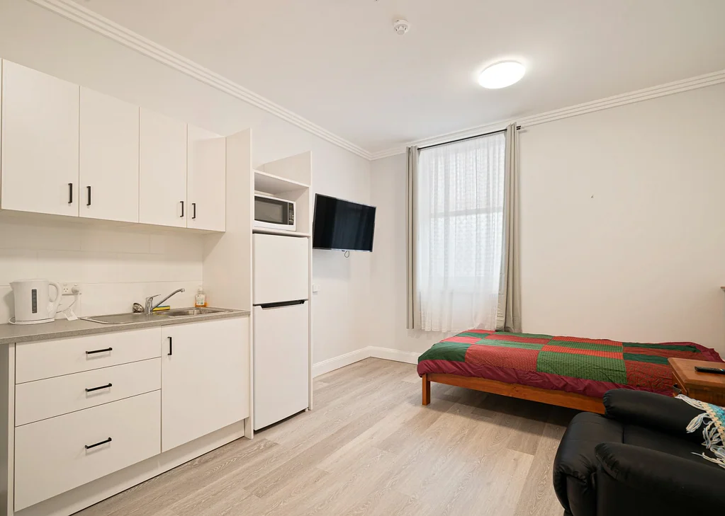Short Term Accommodation - Vic Hotel