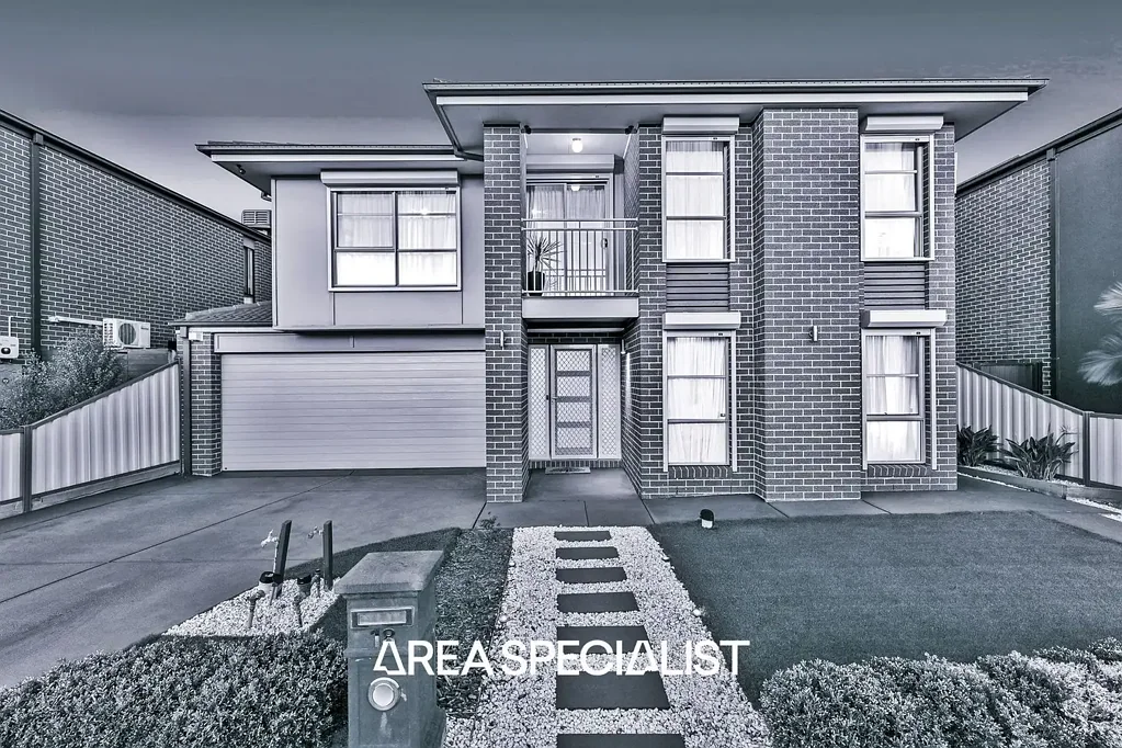 18 Snowdrop Drive, Keysborough, VIC 3173