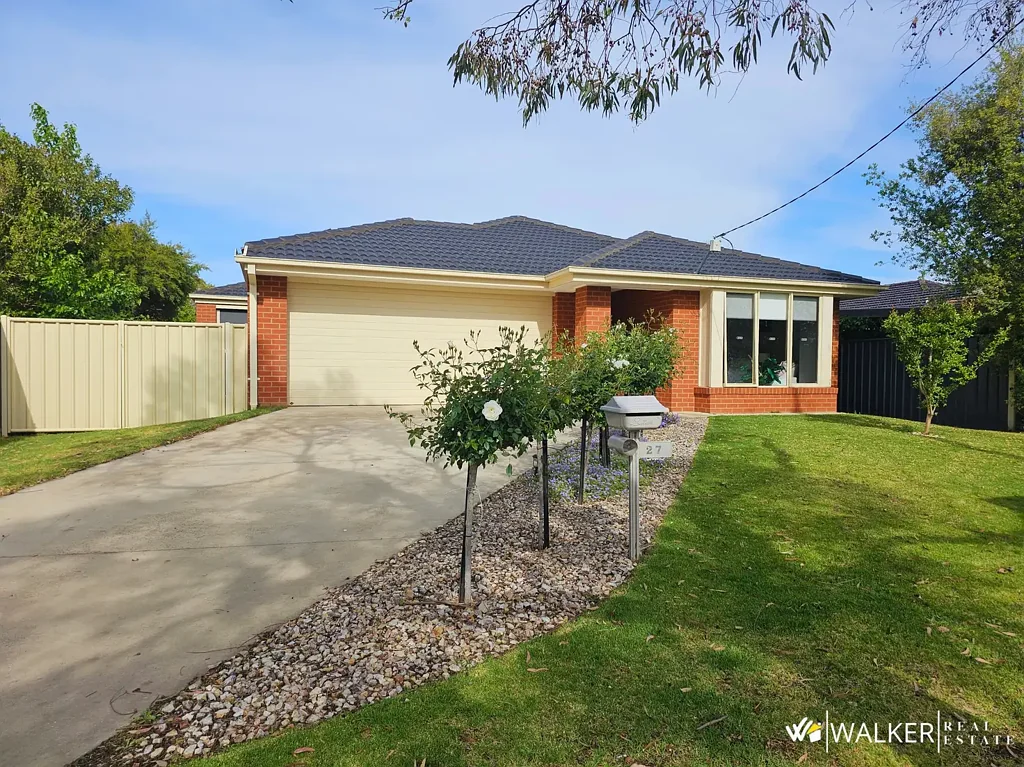 Kyabram 3房  Immaculately Presented Home in a Sought-After Location