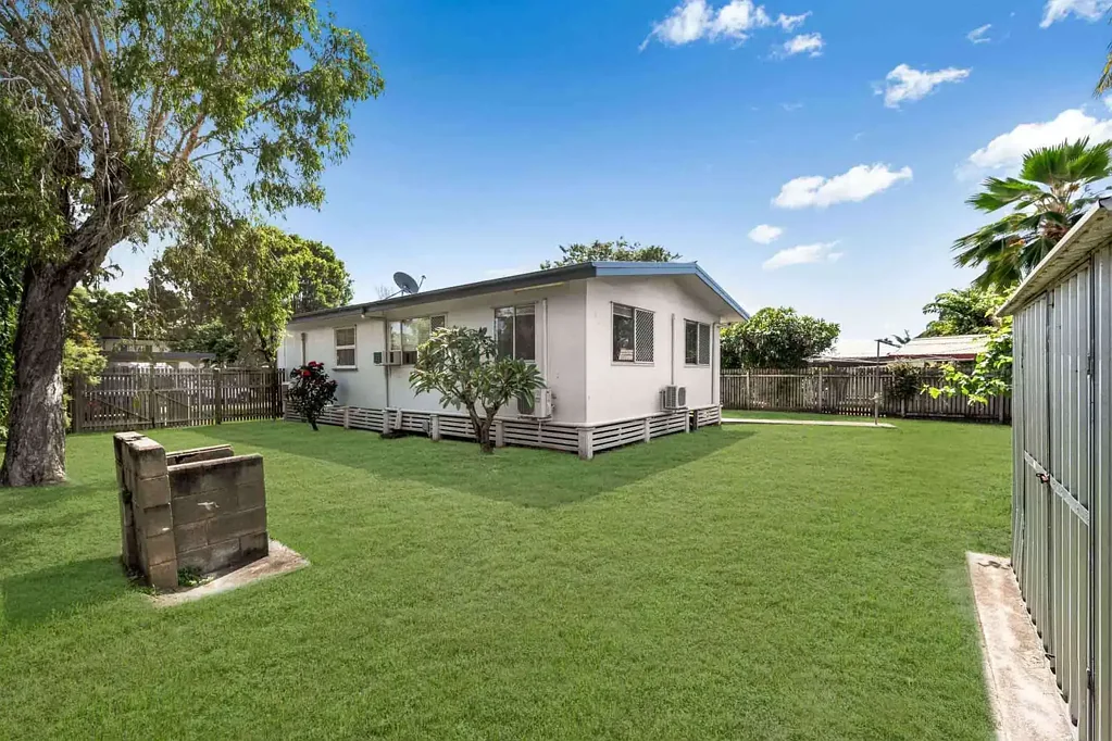 30 Barellan Street, Cranbrook, QLD 4814