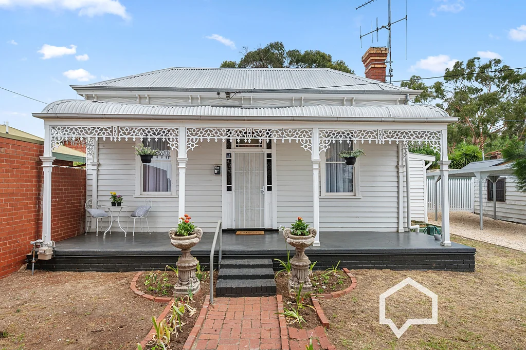 9 Tariff Street, Eaglehawk, VIC 3556