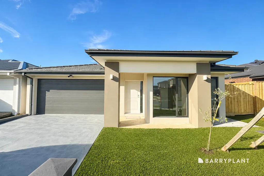 Brand New Family Home with Multiple Living Areas & Solar Savings