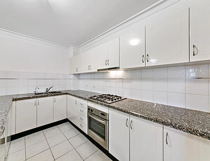 3/312-324 Windsor Road, Baulkham Hills, The Hills, 2 Kuwarto, 1 Banyo, Apartment