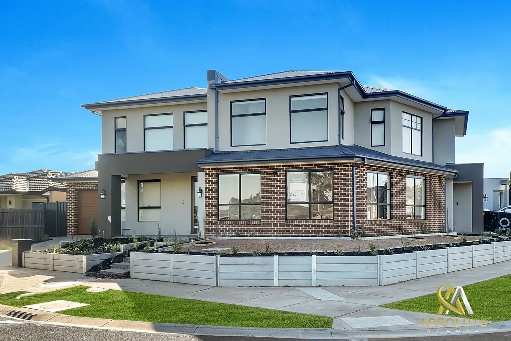 Luxury House For Lease in the Heart of Tarneit