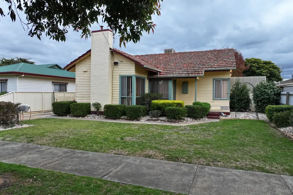 Rochester 3ਬੈੱਡਰੂਮ AFFORDABLE OPPORTUNITY ON A GENEROUS 780m² ALLOTMENT
