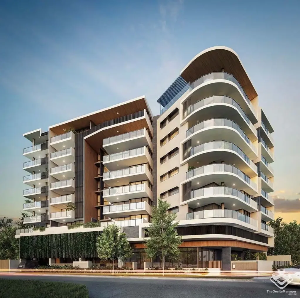 BOUTIQUE RESORT STYLE RESIDENCE ON CHEVRON ISLAND