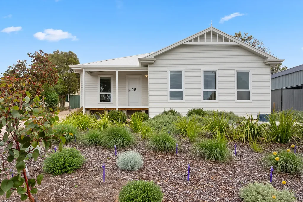 Clayton Bay 3 Slaapkamer Drift into bayside living at its dreamiest