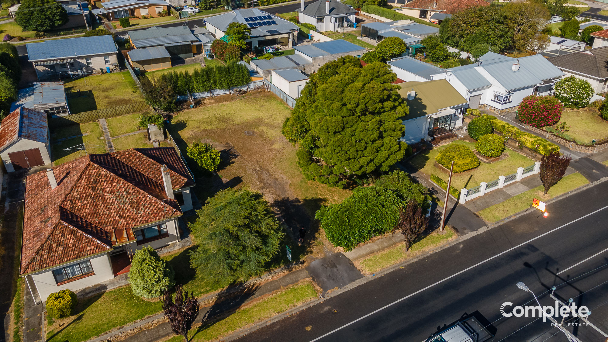 SUBURBAN NEIGHBOURHOOD