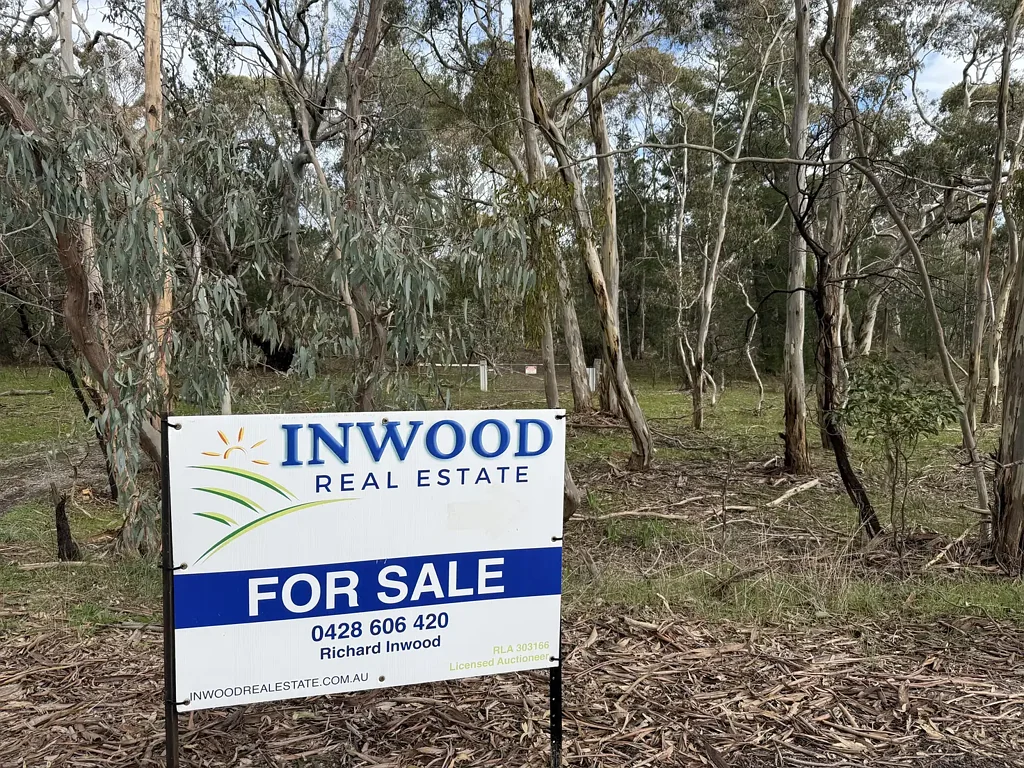 Cromer Return to Nature. 8.19 ha, private, pretty, original vegetation. bordering the Mount Crawford Forest.