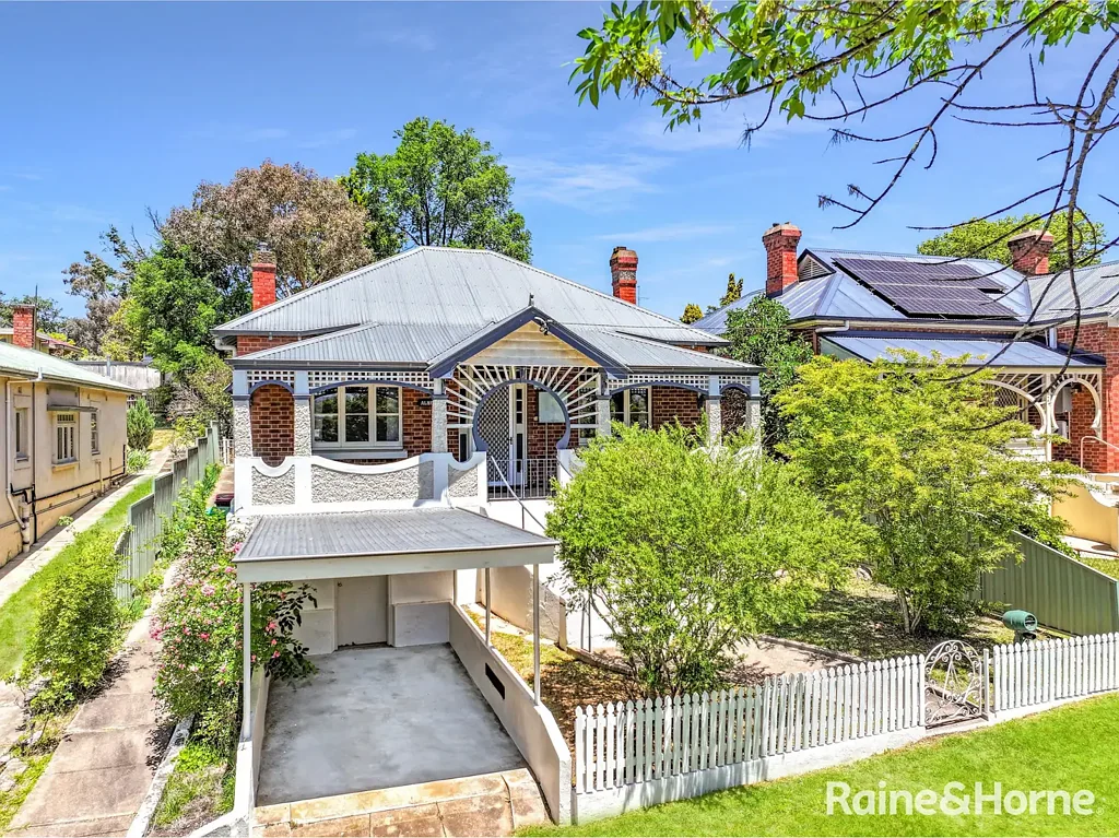 22 Brilliant Street, Bathurst, NSW 2795