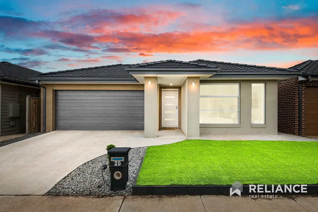 Bright, Airy & Low-Maintenance – Move in & Enjoy!