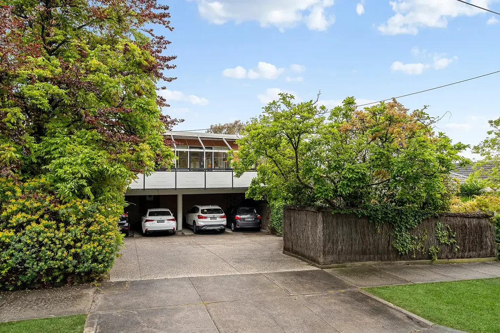 1/14 Yarrbat Avenue, Balwyn, VIC 3103