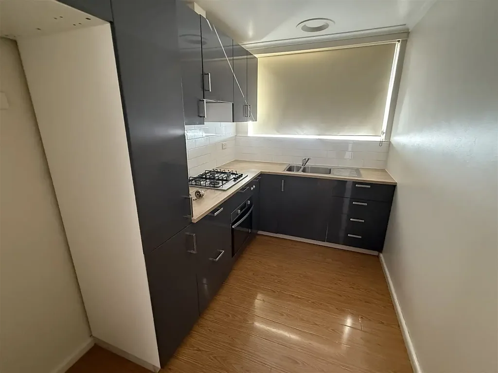 SPACIOUS ONE BEDROOM APARTMENT IN EXCELLENT CONDITION