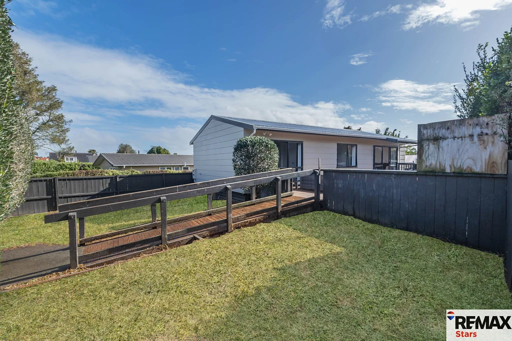 Pukekohe 3 Slaapkamer Easy Living on Victoria Street West