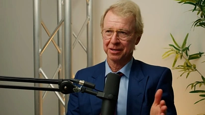 有房人哭晕了！澳专家警告：降息没戏，“意外加息”风险反升！