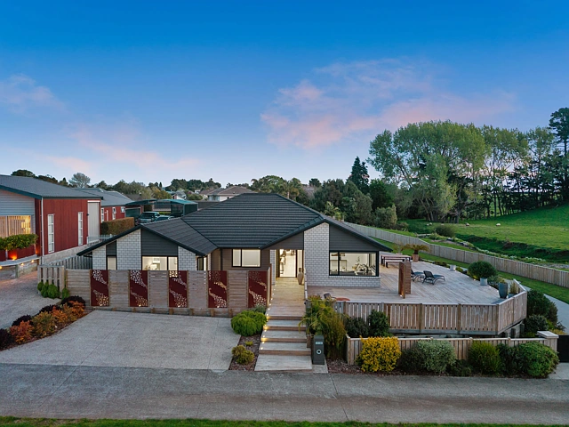11 Meadowbrook Place, Buckland, Franklin District