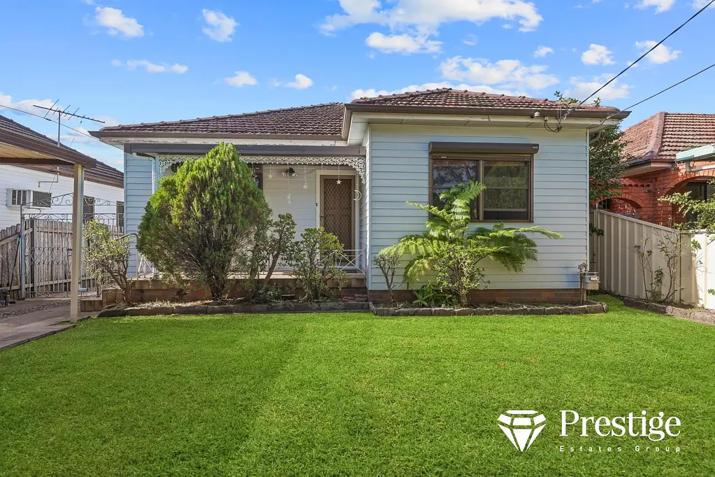 Lidcombe 3બેડરૂમ Classic  Home  with Timeless Charm & Exciting Potential