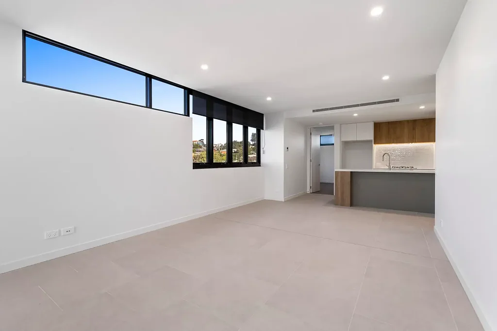 Walk to the Beach - Rent increase on 20th of December 2025 to $1,100 p/w
