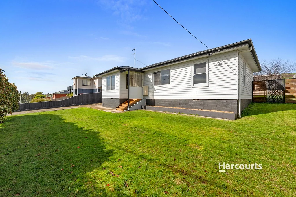 15 Chamberlain Street, Ulverstone, TAS 7315