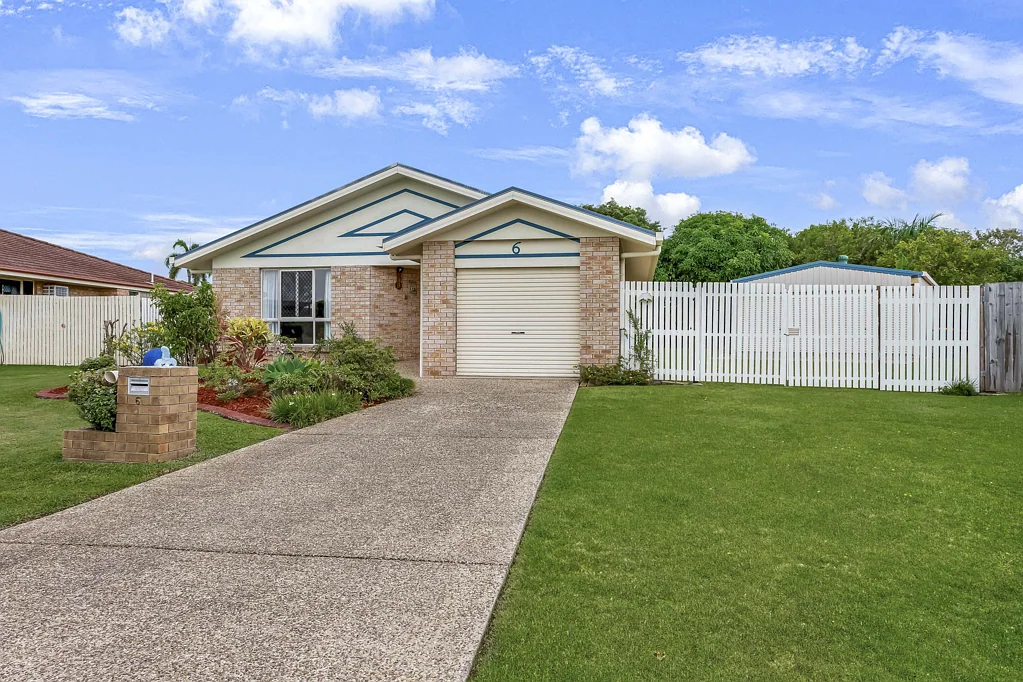6 Henry Court, Beaconsfield, QLD 4740