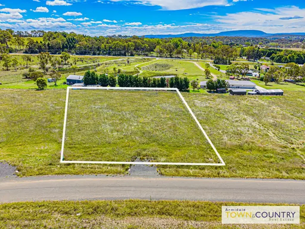 10 Argunna Crescent, Armidale, NSW 2350