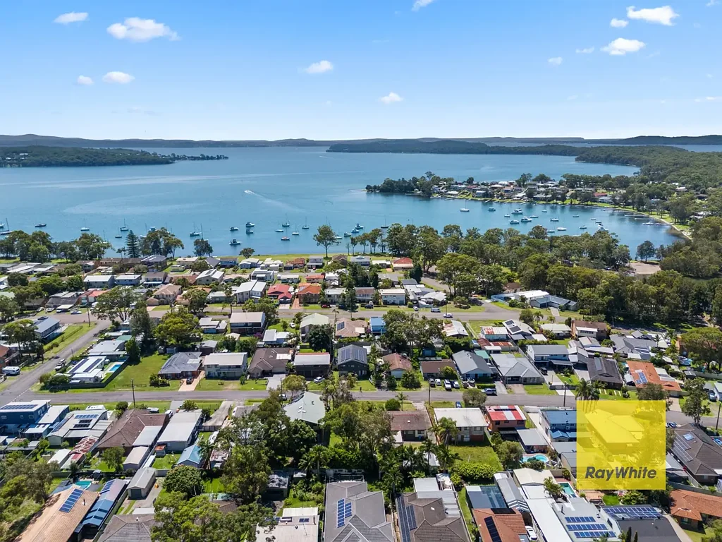 35 Muraban Road, Summerland Point, NSW 2259