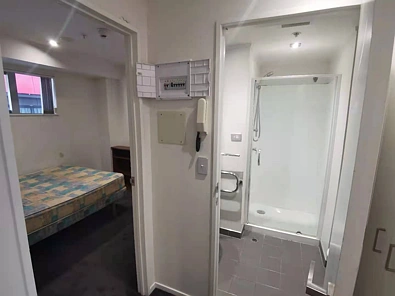 Sunny 2 bedroom apartment