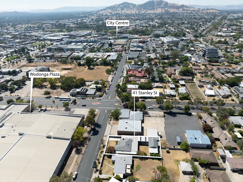 Wodonga 3બેડરૂમ Prime Central Opportunity – Live, Work or Invest in the Heart of Wodonga