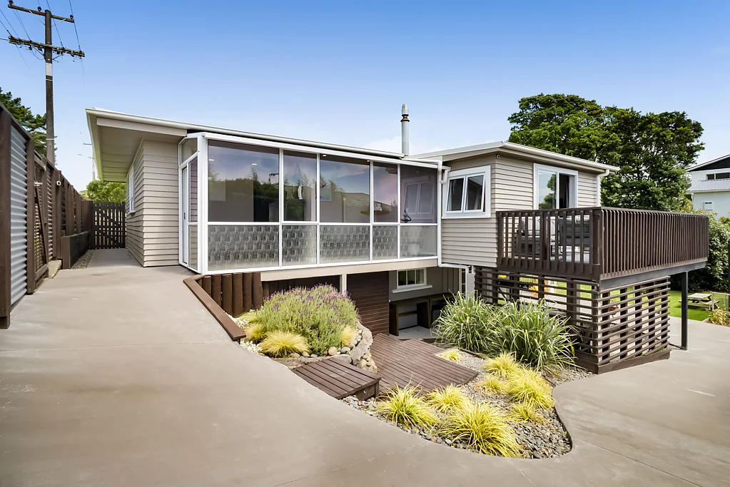 112 Smart Road, Glen Avon, New Plymouth, Taranaki