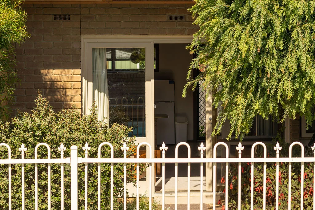 Mallacoota 1Moenga Unit in the heart of town