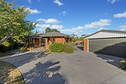 490 Bower Avenue, Parklands