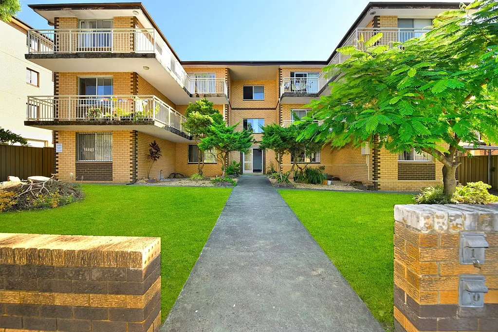 3/23-25 Dryden Street, Campsie, NSW 2194