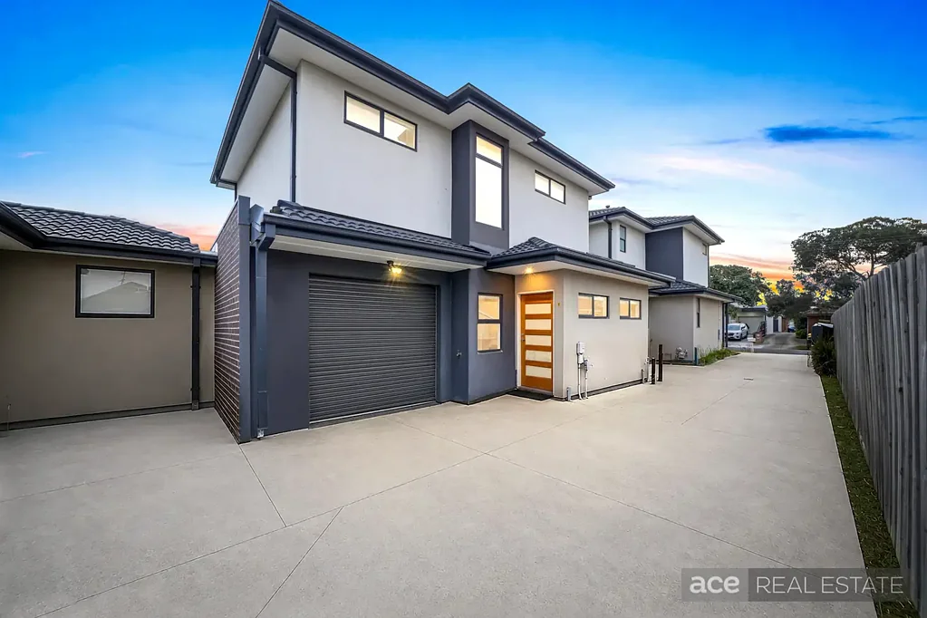 Laverton 2房 现代奢华邂逅智能设计，位于 Laverton 中心 Modern Luxury Meets Smart Design in Central Laverton