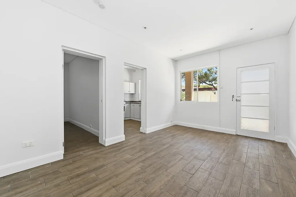 Spacious one-bedroom apartment