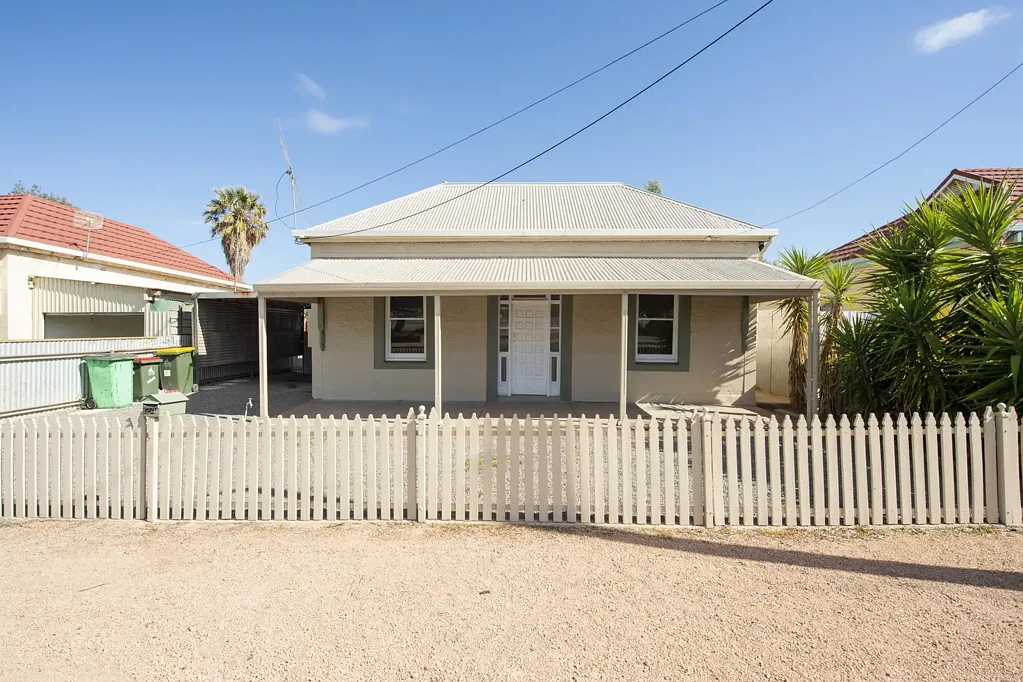 Port Pirie 3ਬੈੱਡਰੂਮ Charming Renovated Cottage