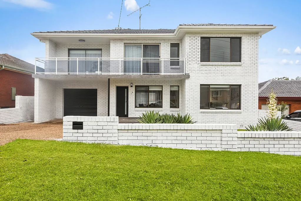 19 Grose Avenue, Barrack Heights, NSW 2528